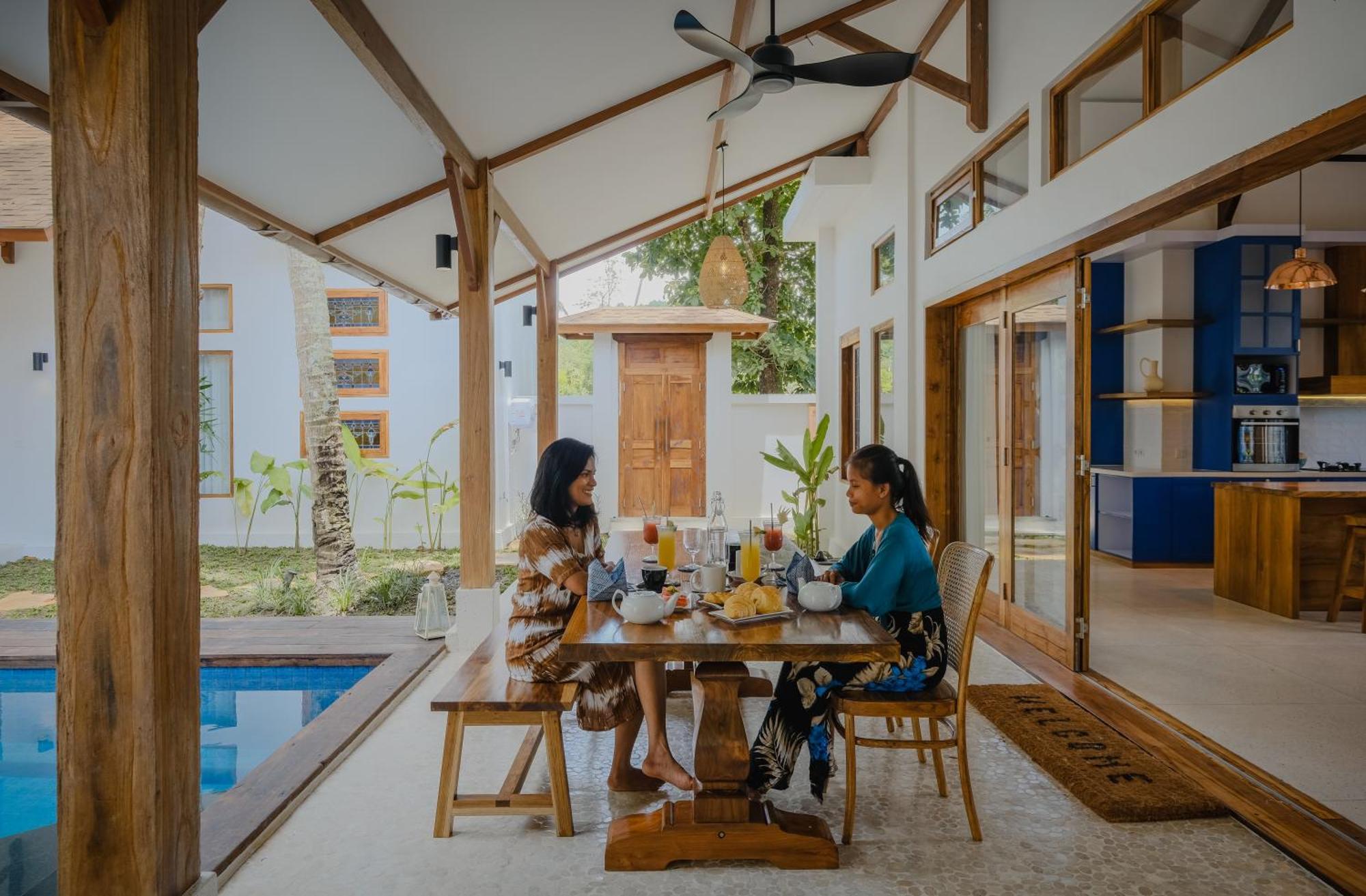 Tropik Resort Lombok Selong Blanak Exterior foto