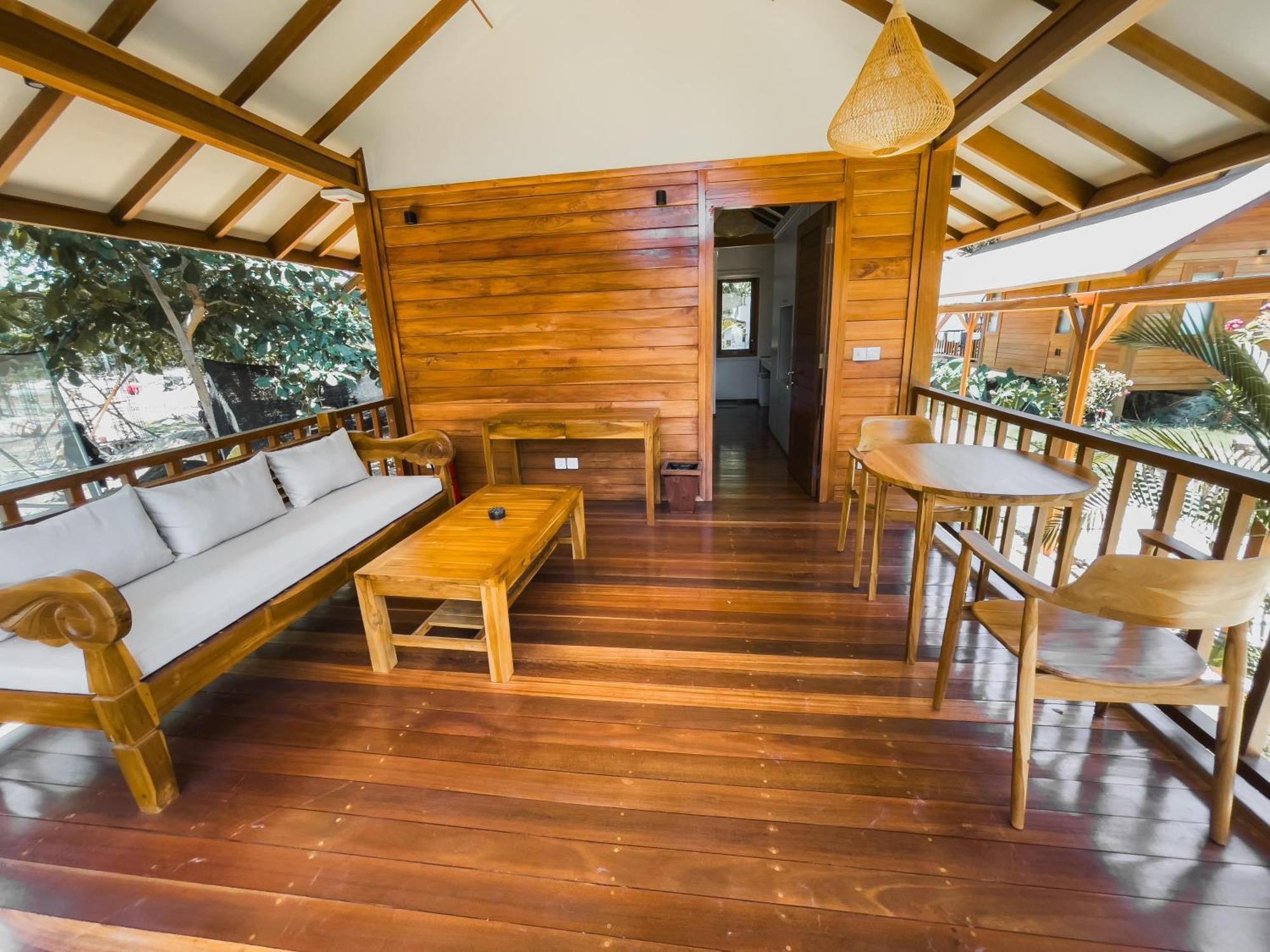 Tropik Resort Lombok Selong Blanak Exterior foto